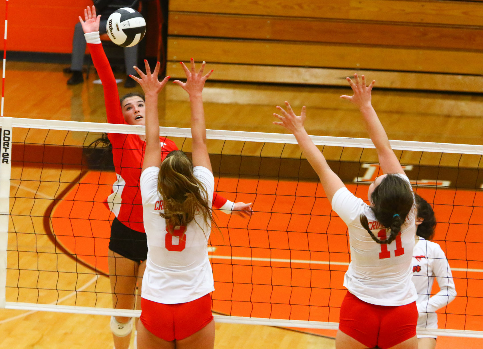 Gallery: 4A volleyball regional final: Crown Point vs. Munster